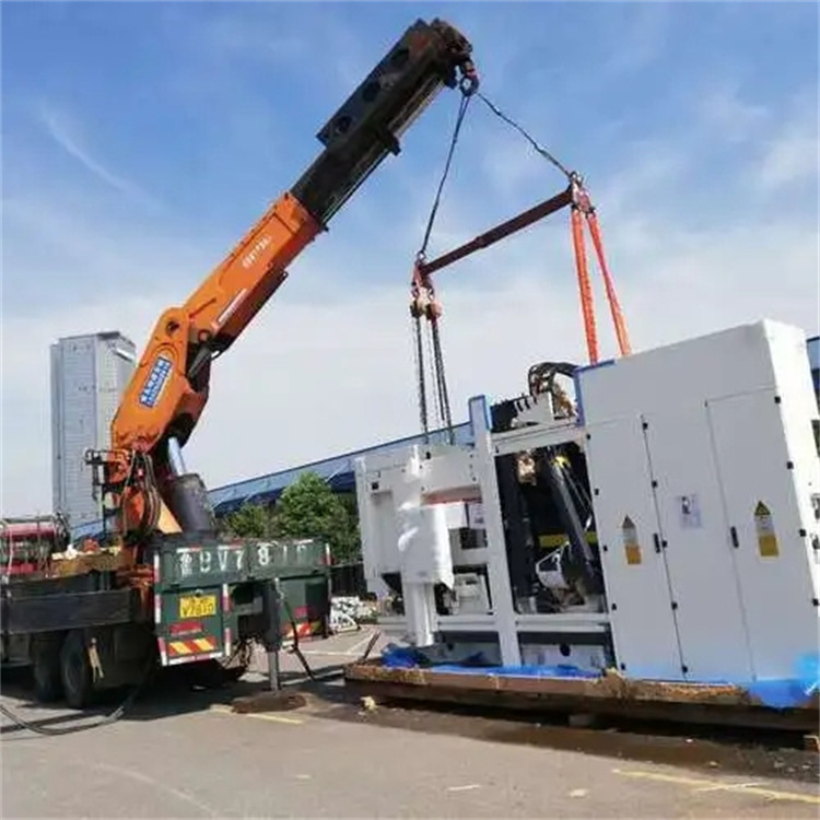 温县附近小吊车联系方式|8-16吨|本地及时服务